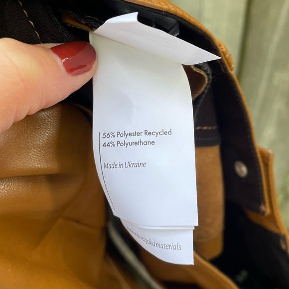 CULTNAKED Vegan Leather Shorts and Corset Set - Picture 7 of 9